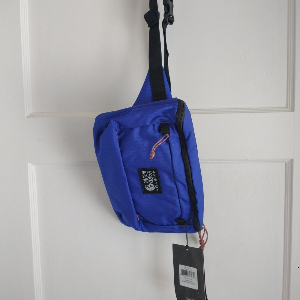 Mountain Hardwear Blue Belt Bag